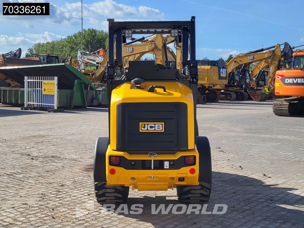 JCB 403 SP FACTORY WARRANTY - GIANT COUPLER - KUBOTA