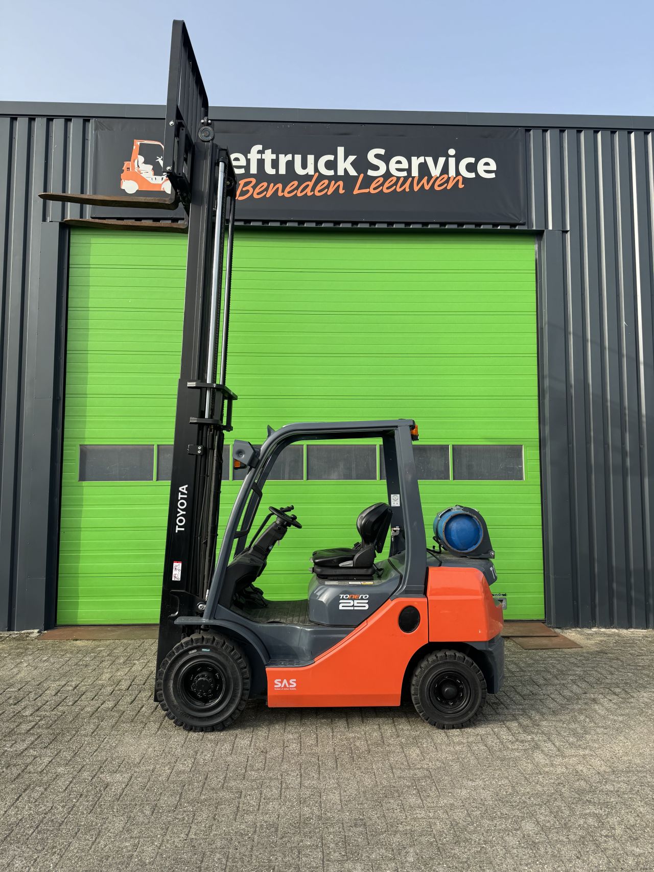 Super nette Toyota 02-8FGF25, weinig uren, orginele staat