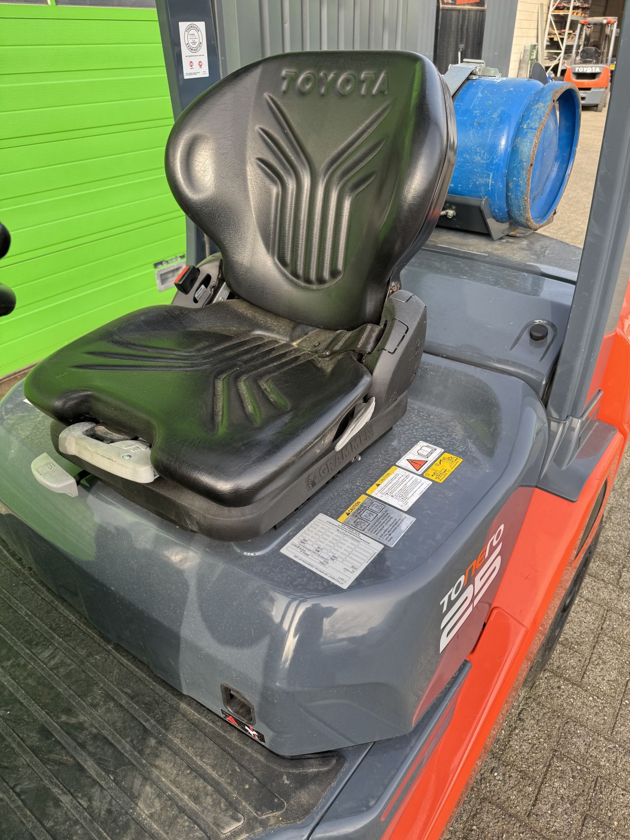 Super nette Toyota 02-8FGF25, weinig uren, orginele staat