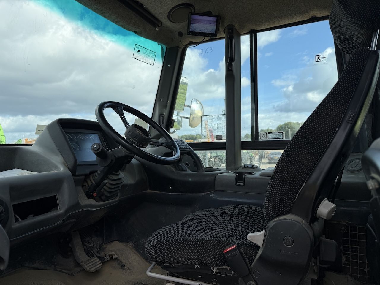 Bell B40D 9625 hrs!! 2 units available
