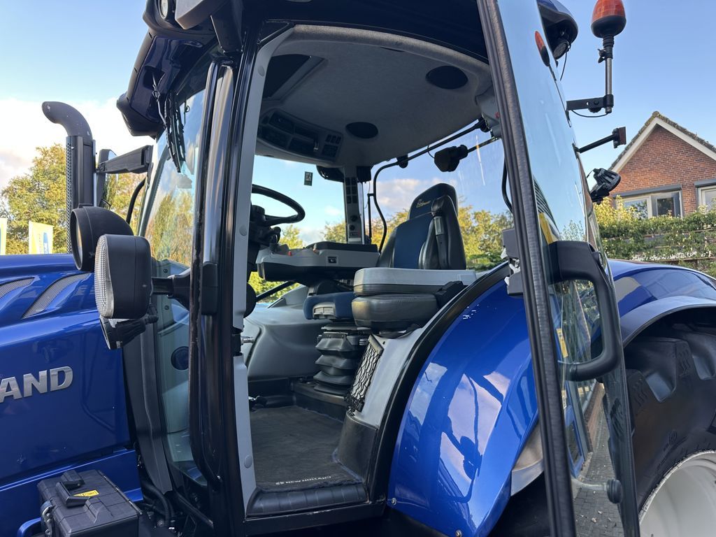 New Holland T6.175 Auto Command