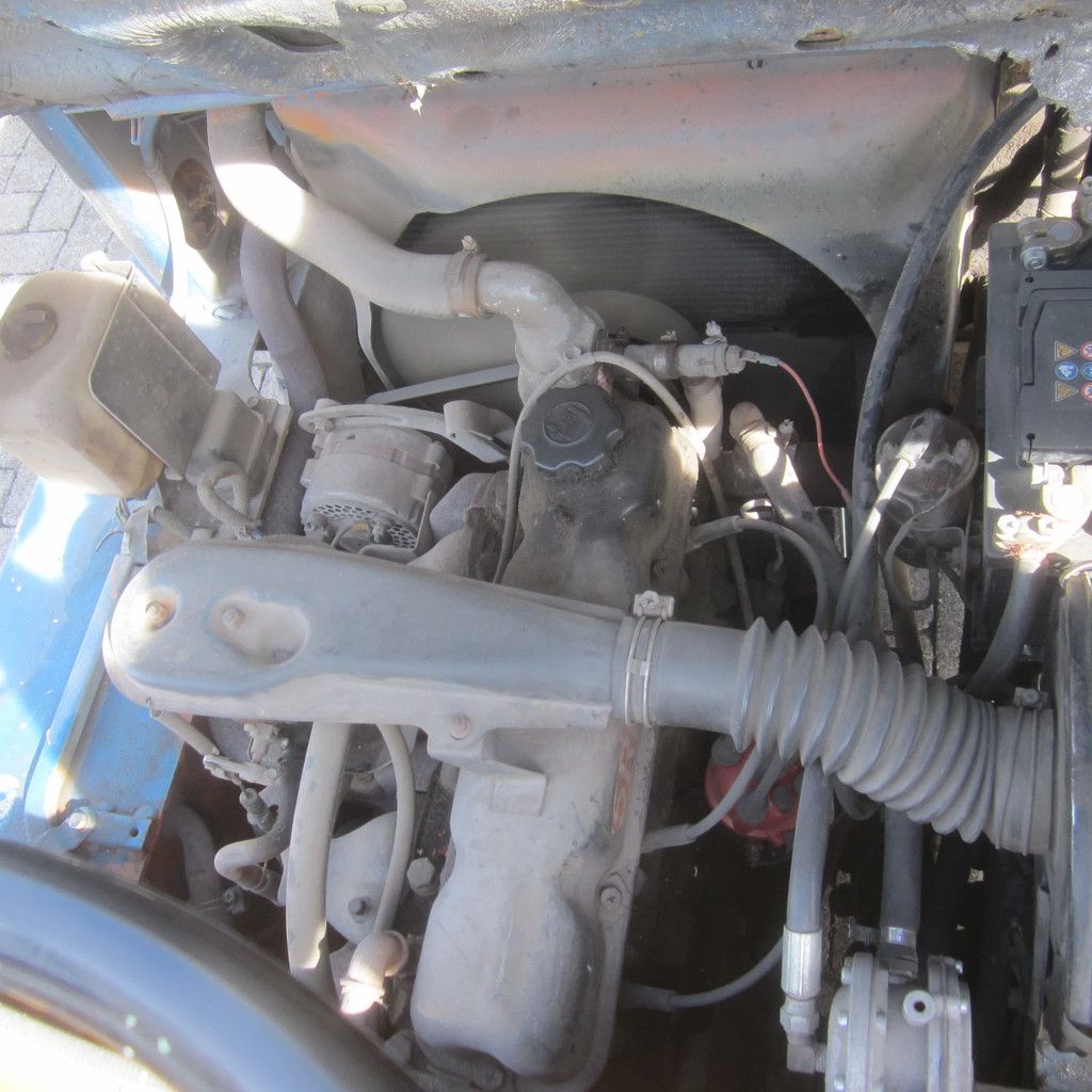 Toyota FG25, LPG-gas, duplomast, met gastank.