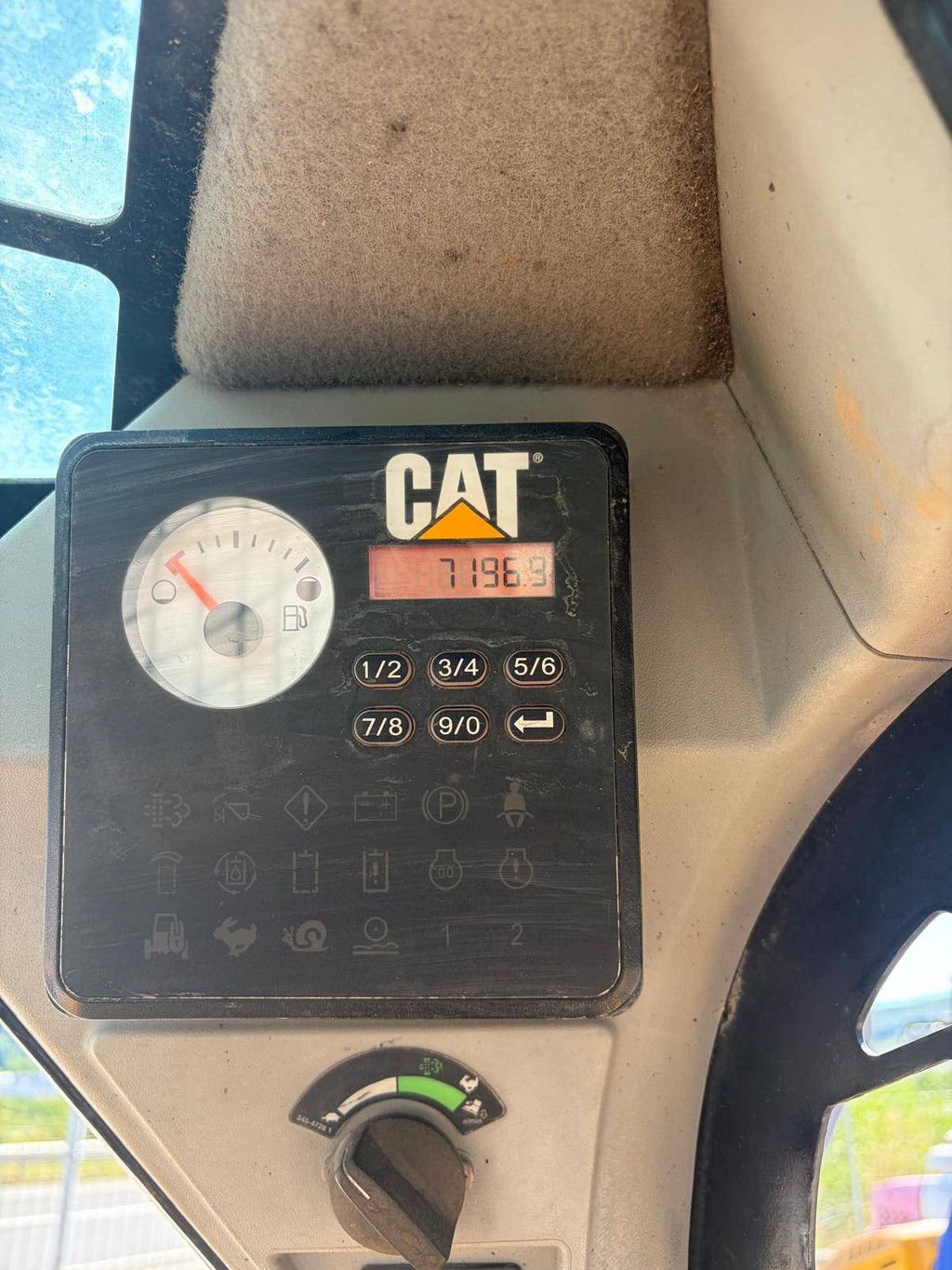 Skid steer loader Caterpillar 246D Diesel 2012