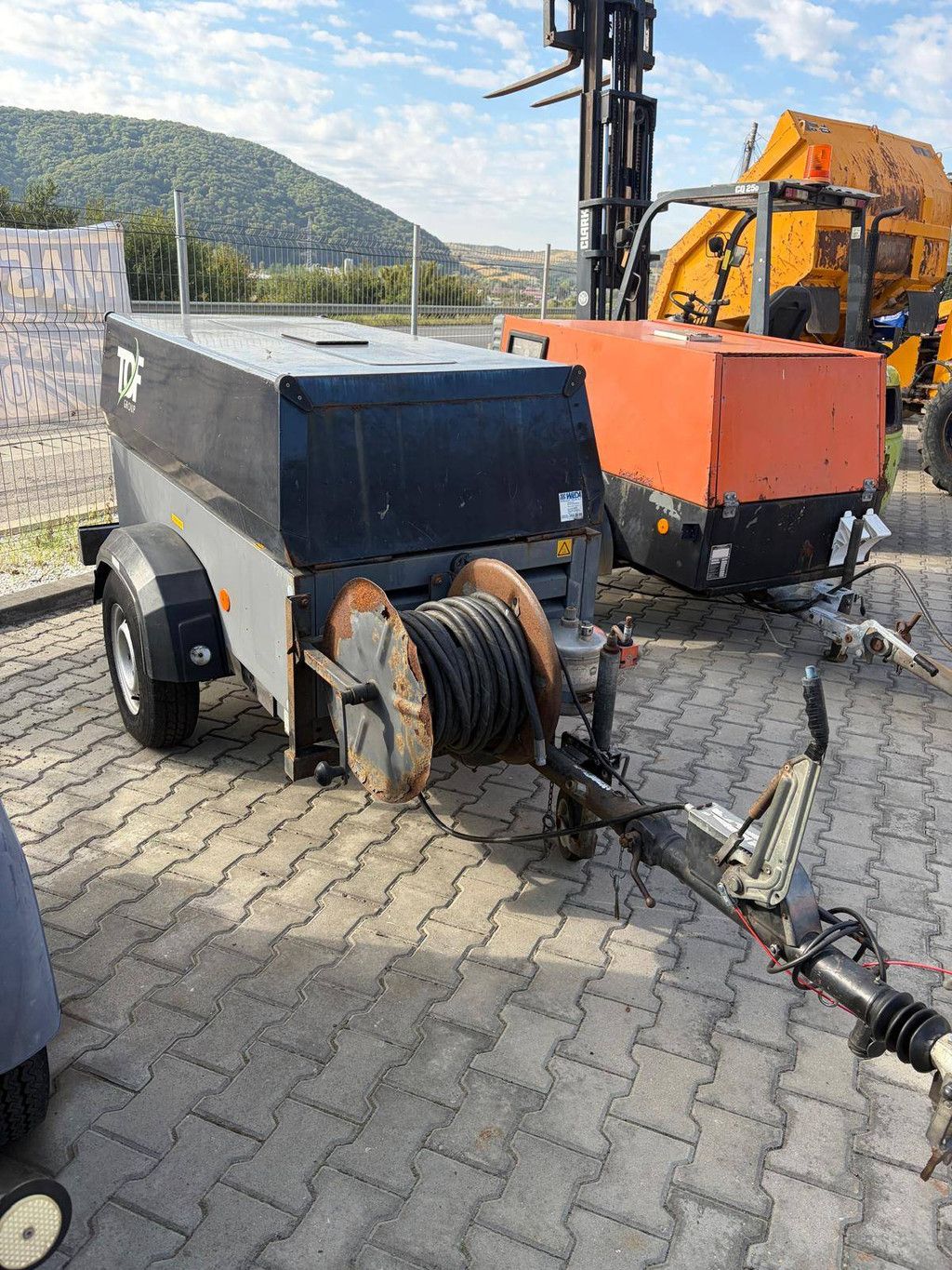 Kompressor Atlas Copco XAHS37DD Diesel 21,6 kW 2008