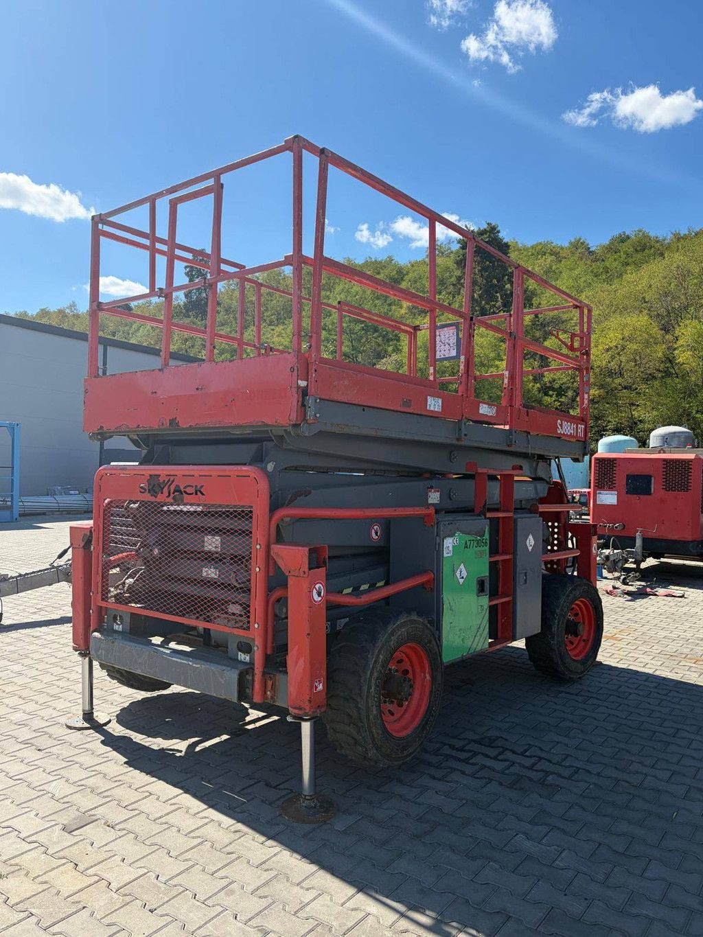 Scherenhebebühne SkyJack SJ8841RT Diesel 14,5 m 2017