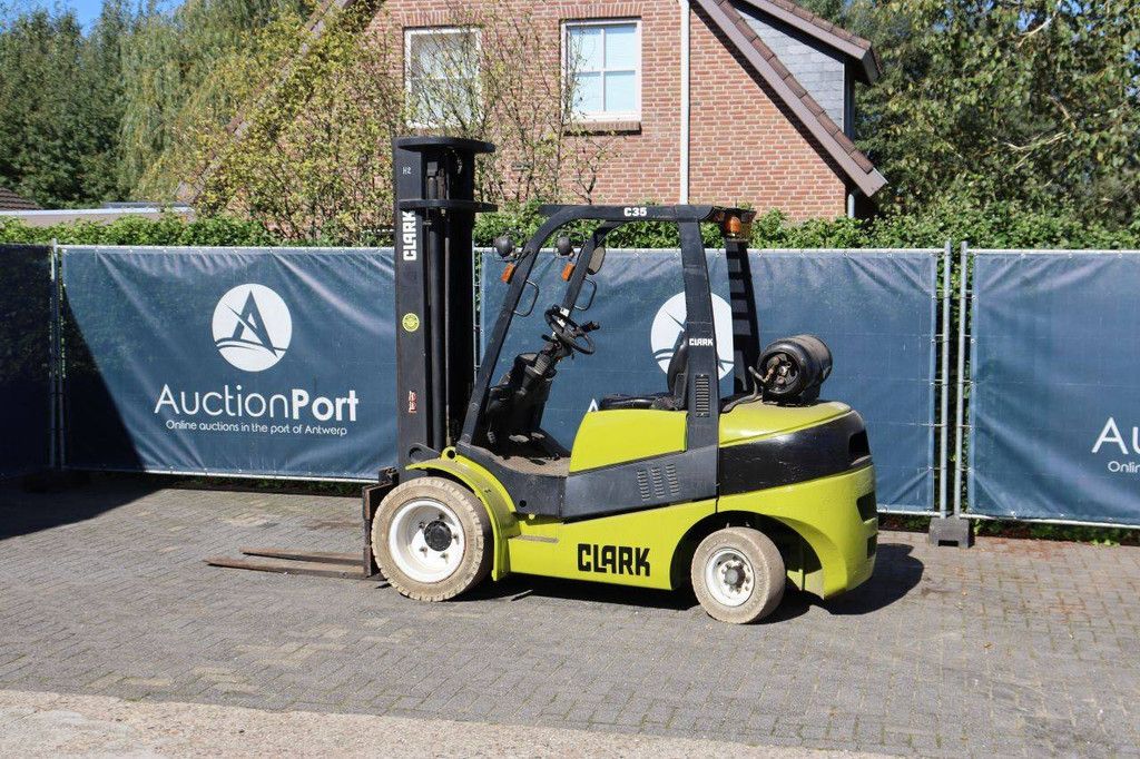 Gabelstapler Clark C35L LPG 3250 kg 3,4 m 2011