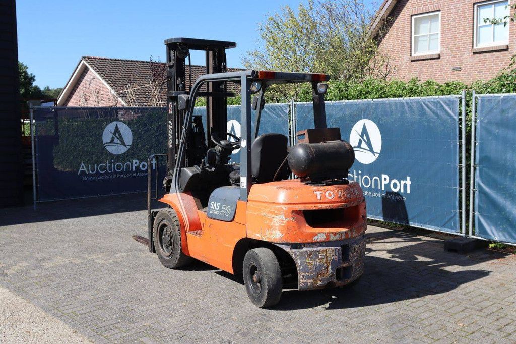 Forklift Toyota 02-7FGF30 LPG 3000kg 5.5m 2005 (Margin)