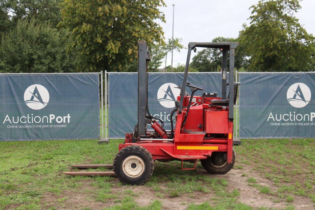 Moffett M2003 Diesel-Gabelstapler, 2000 kg, Baujahr 1995
