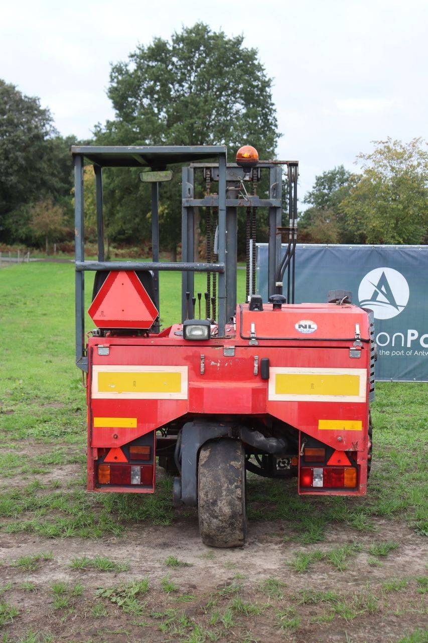 Moffett M2003 Diesel-Gabelstapler, 2000 kg, Baujahr 1995
