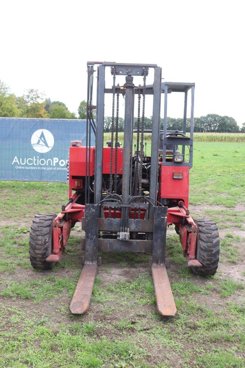 Moffett M2003 Diesel-Gabelstapler, 2000 kg, Baujahr 1995