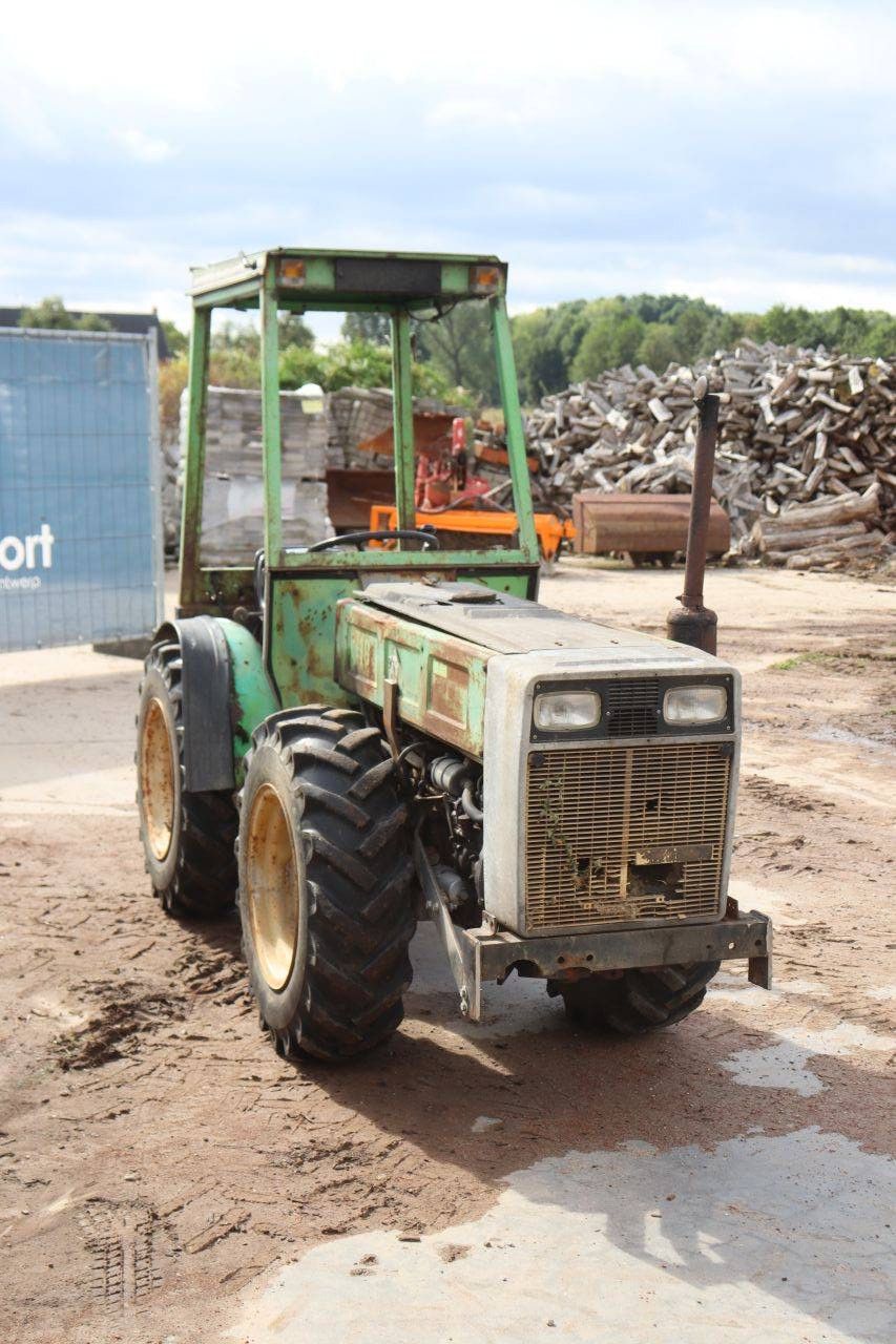 Traktor 411 Diesel (Marge)