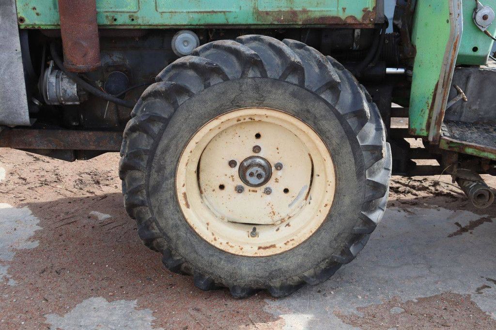 Traktor 411 Diesel (Marge)