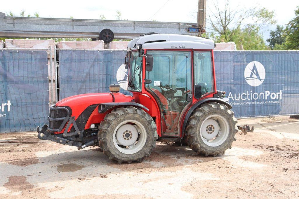 Schmalspurtraktor Antonio Carraro ERGIT-ST2 Diesel 64kW 2012 (Marge)