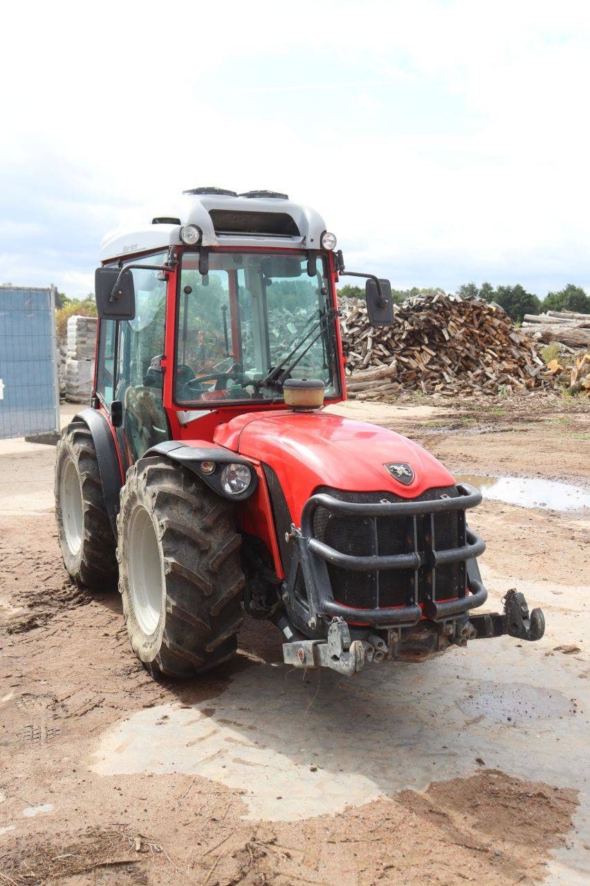 Schmalspurtraktor Antonio Carraro ERGIT-ST2 Diesel 64kW 2012 (Marge)