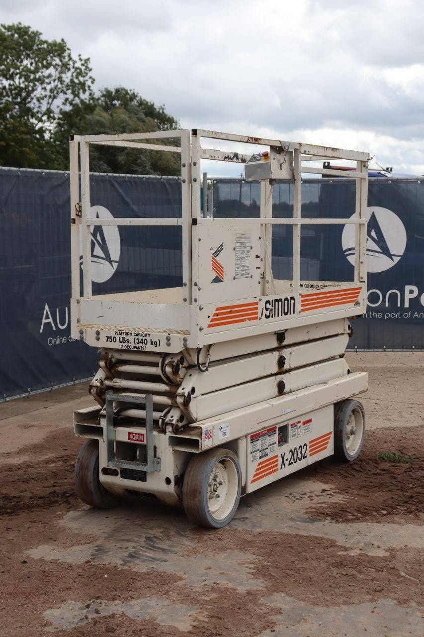 Simon X-2032 Electric Scissor Lift 8.1m 1996