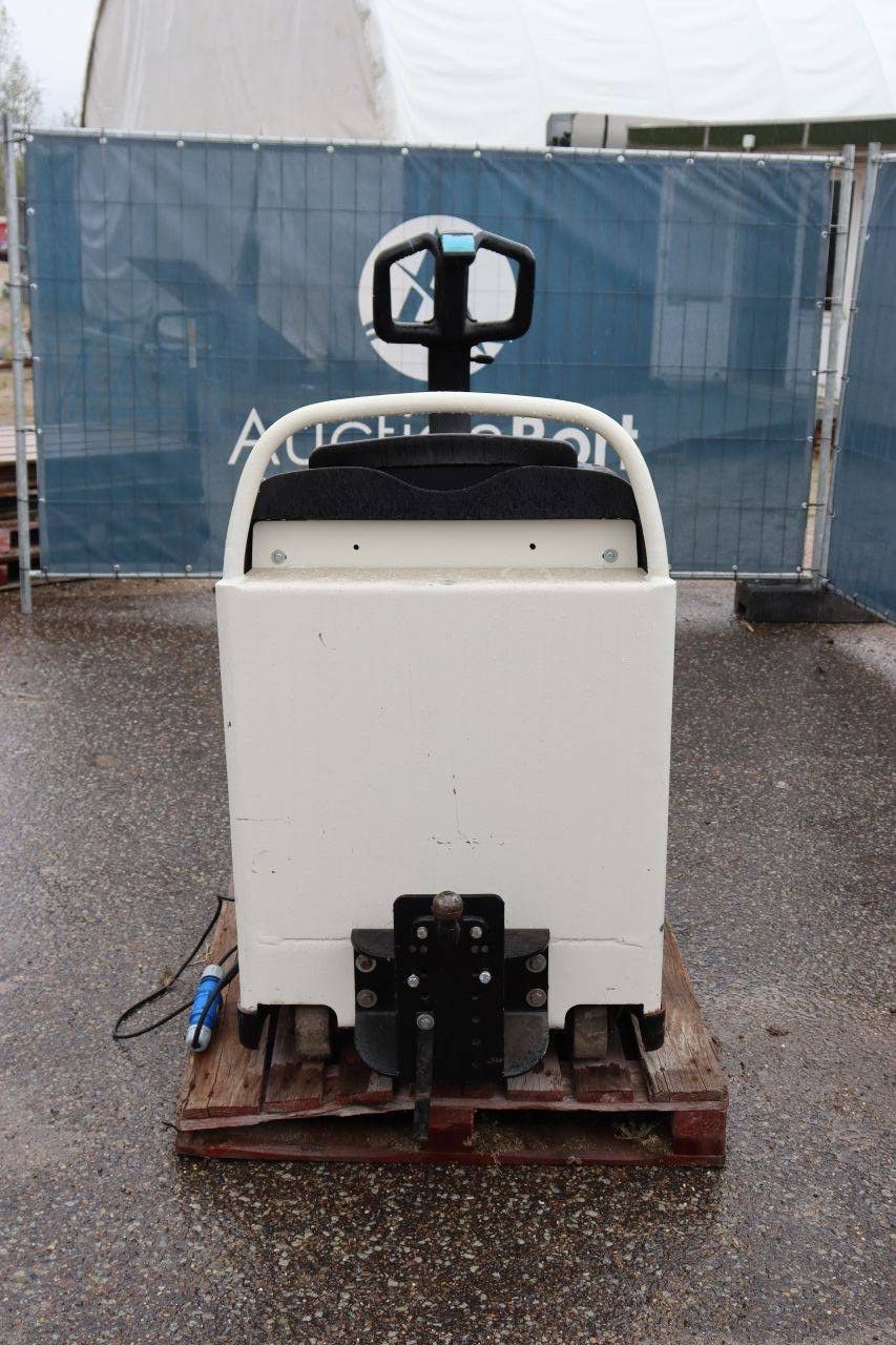 Crown GPC-TOW Elektrotraktor 3000 kg 1999