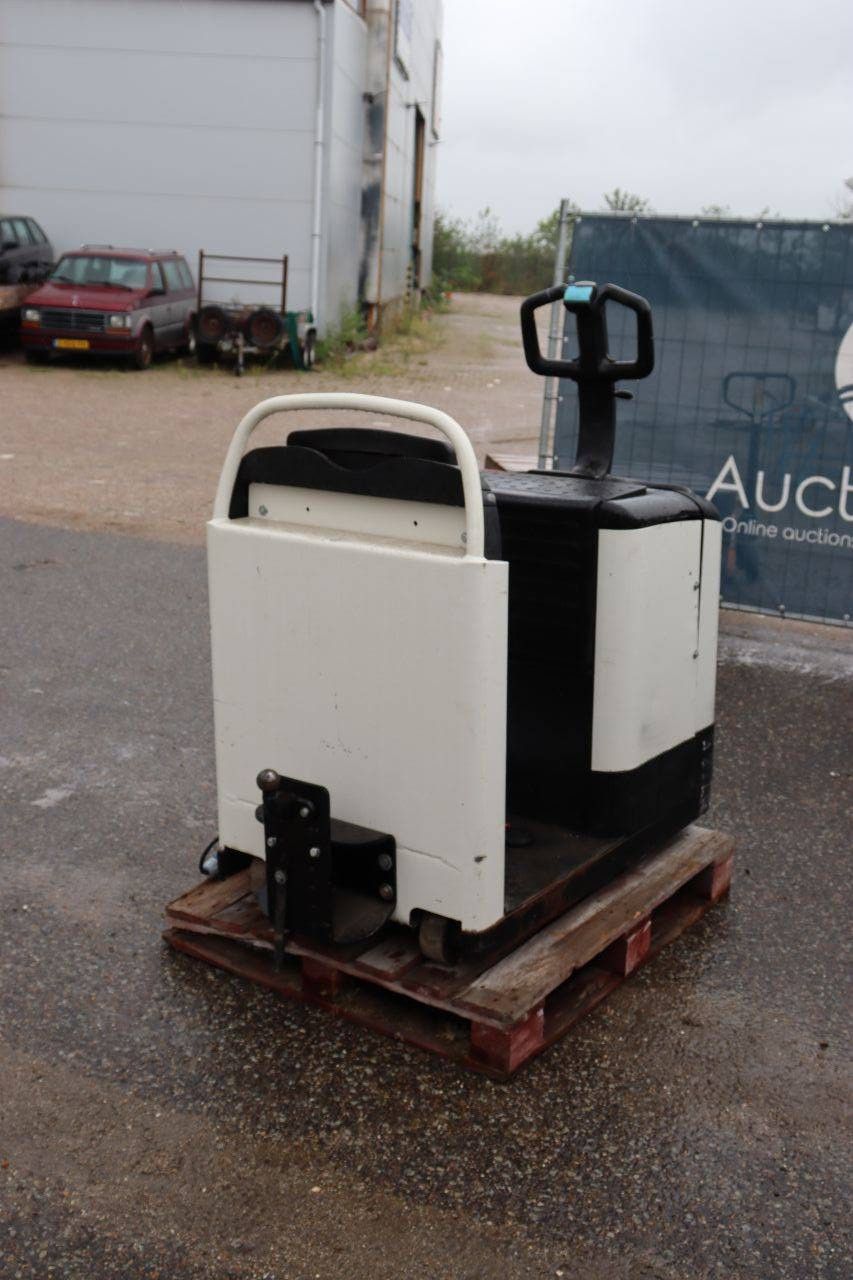 Crown GPC-TOW Elektrotraktor 3000 kg 1999
