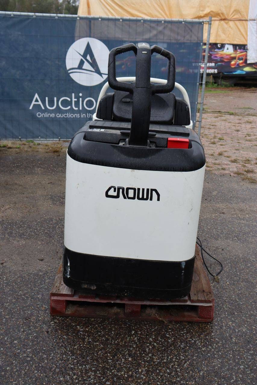 Crown GPC-TOW Elektrotraktor 3000 kg 1999