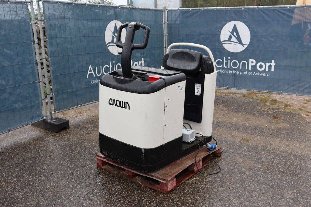 Crown GPC-TOW Elektrotraktor 3000 kg 1999