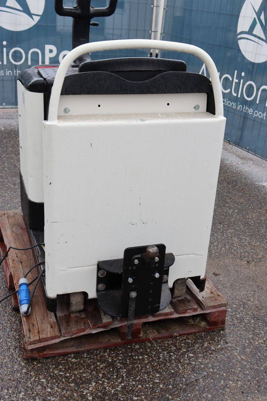Crown GPC-TOW Elektrotraktor 3000 kg 1999
