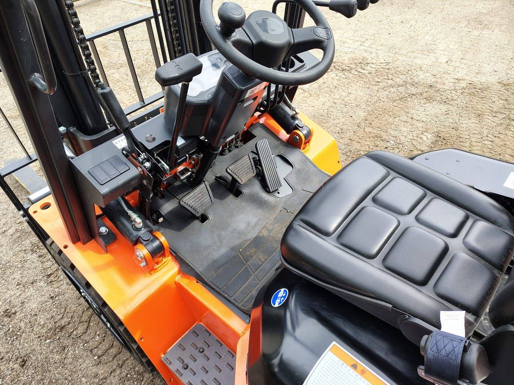Gabelstapler HCHI CPCD30 Diesel 3000kg Neu