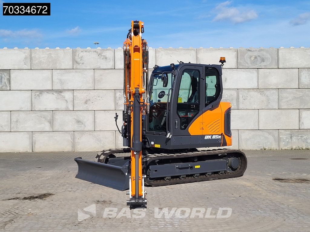 DEVELON DX85 R-7 A/C