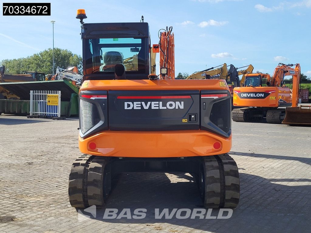 DEVELON DX85 R-7 A/C