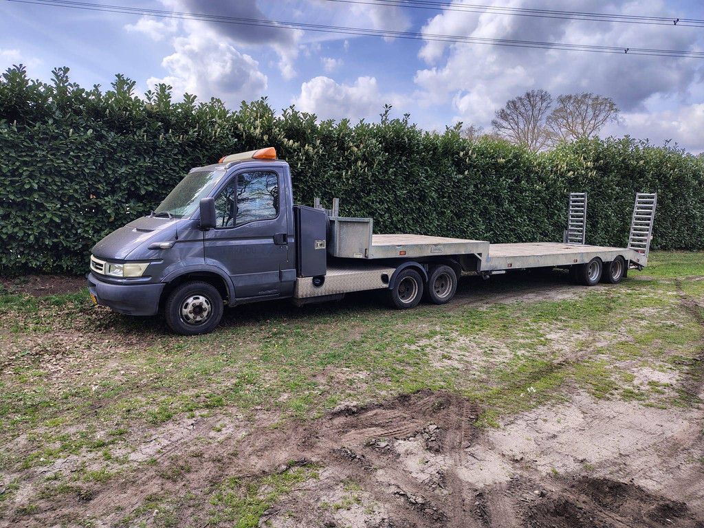 BE Kombination Iveco Daily 3.0 Diesel 170 PS 2005 mit Tieflader