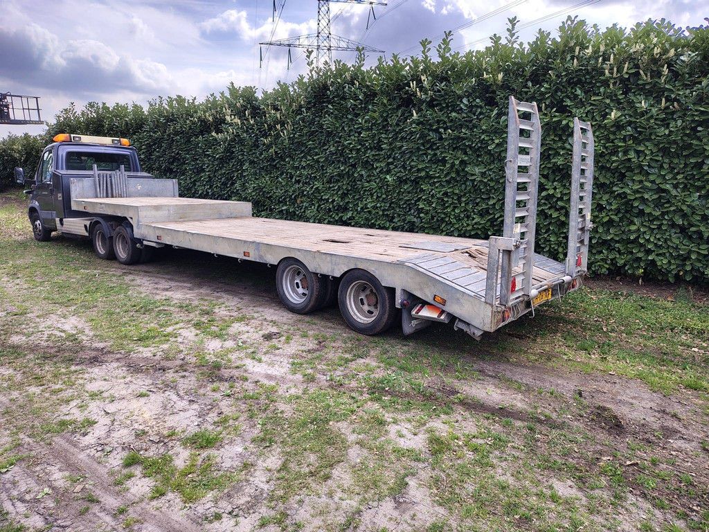 BE Kombination Iveco Daily 3.0 Diesel 170 PS 2005 mit Tieflader