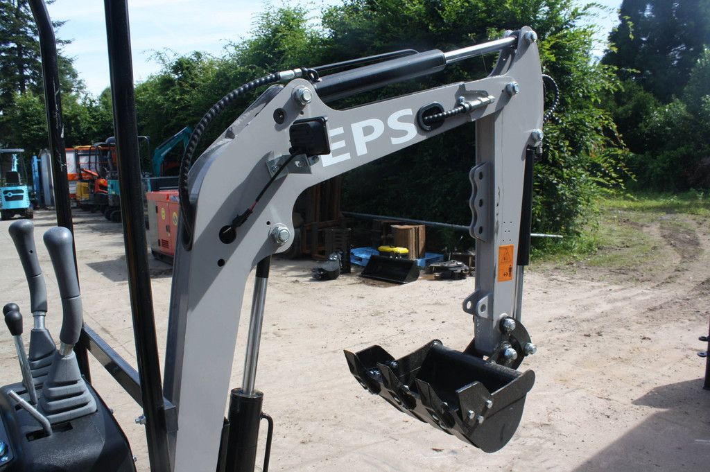 Nuoman EPS NM-E12 Diesel-Minibagger, neues Vorführmodell