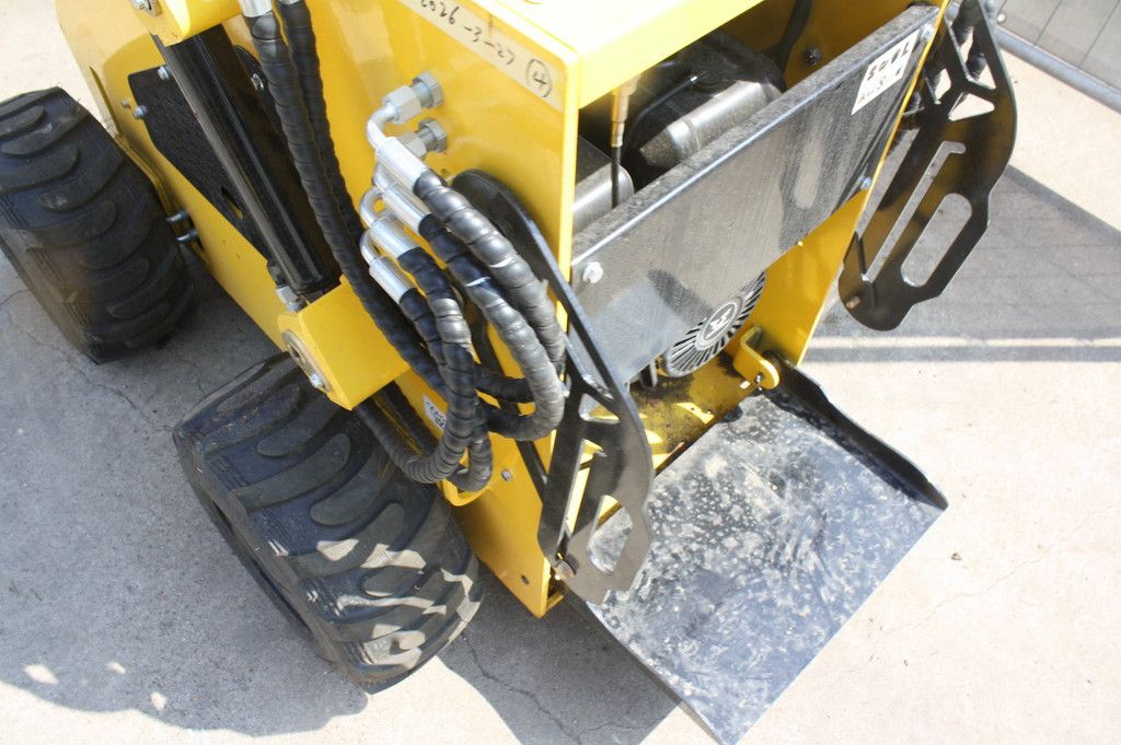 Delano S360 Skid Steer Loader Petrol 18hp 2026 New Demo
