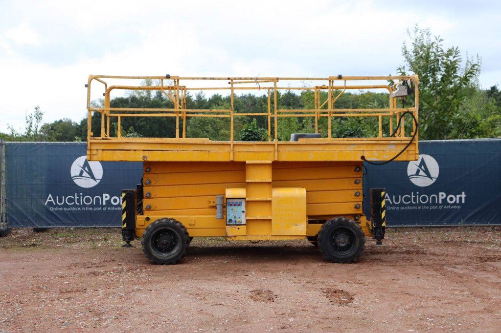 Scherenhebebühne Haulotte H18SXL Diesel 2007
