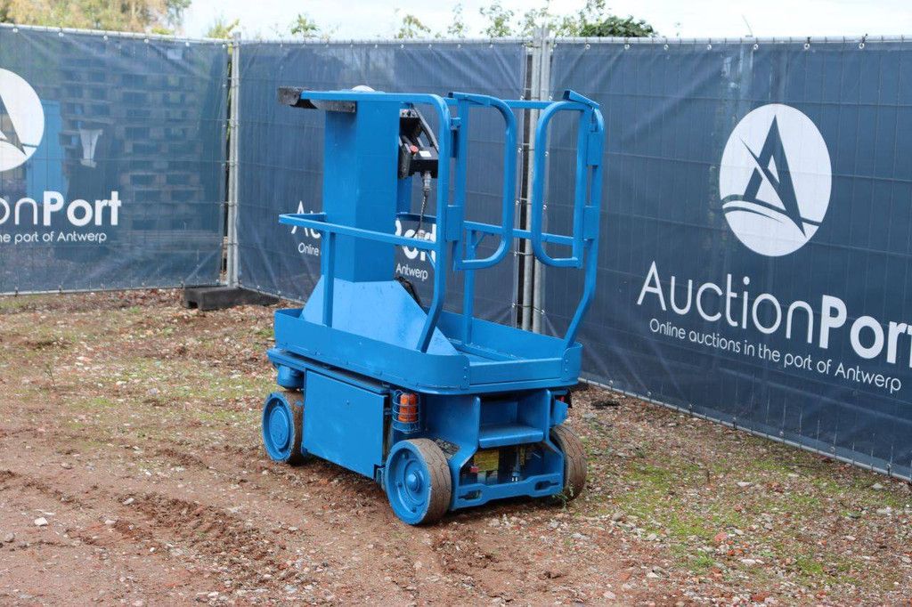 JLG 1230ES Elektrischer Mastlift 230 kg 5,6 m 2014