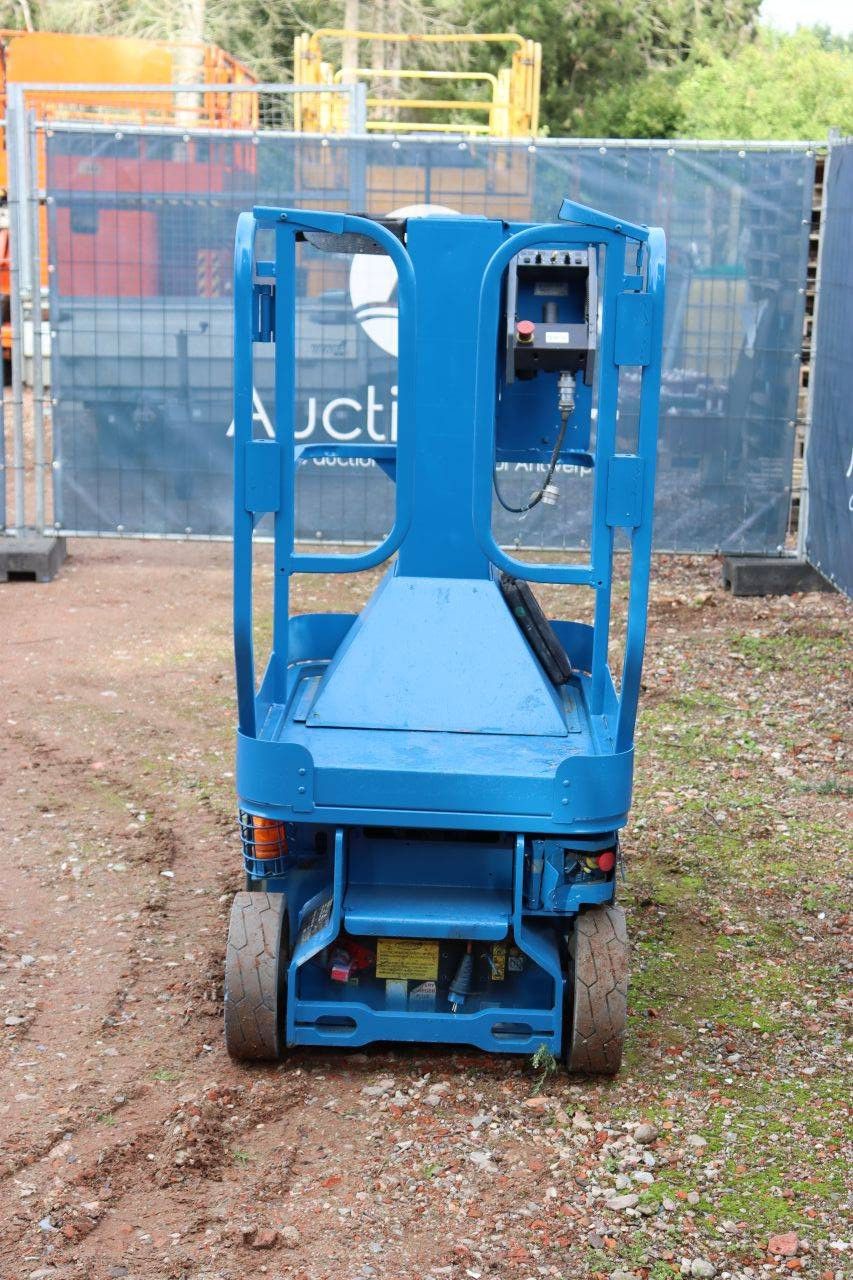 JLG 1230ES Elektrischer Mastlift 230 kg 5,6 m 2014