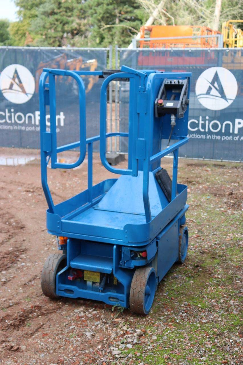 JLG 1230ES Elektrischer Mastlift 230 kg 5,6 m 2014