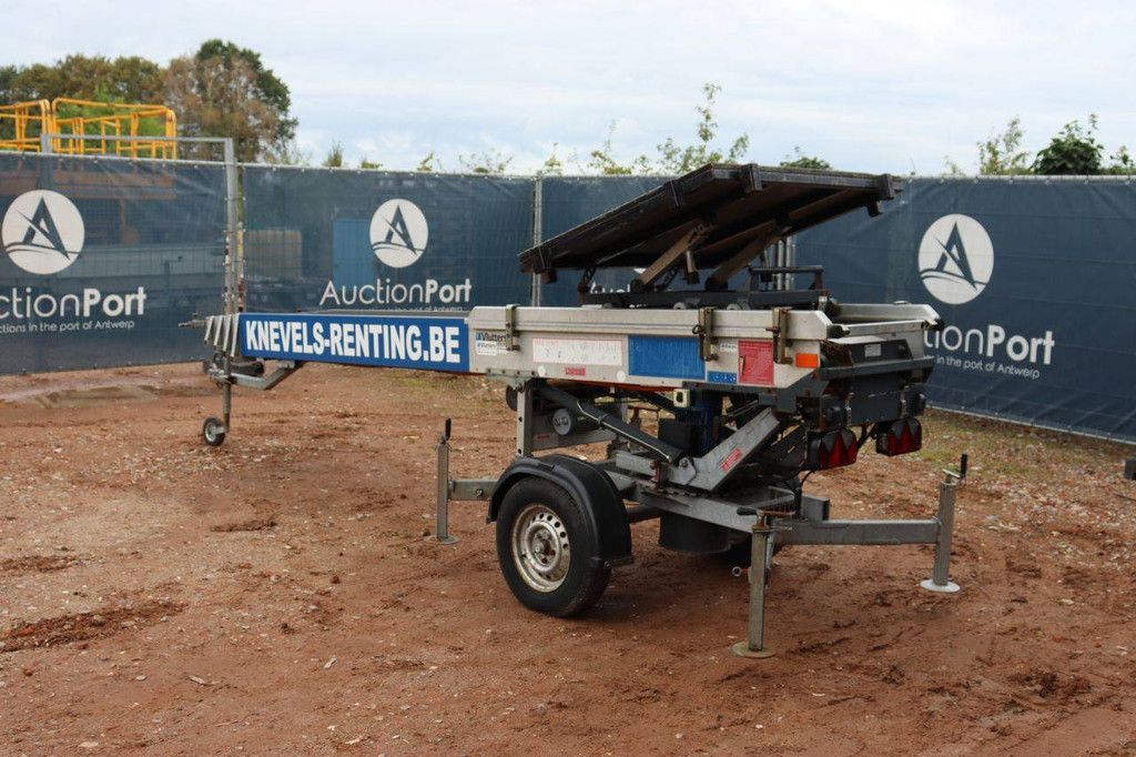 Paus 18WH Electric Moving Lift