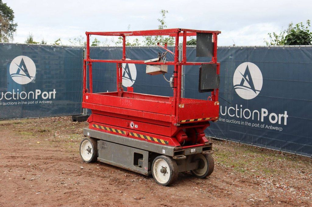 Skyjack SJIII Scherenbühne - 3220 Elektrisch 408 kg 8,1 m 2013