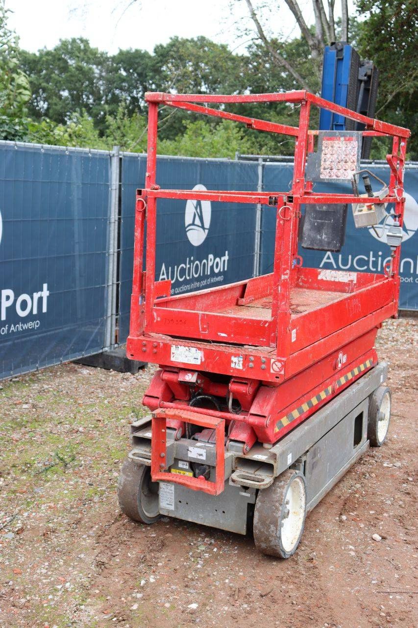 Skyjack SJIII Scherenbühne - 3220 Elektrisch 408 kg 8,1 m 2013