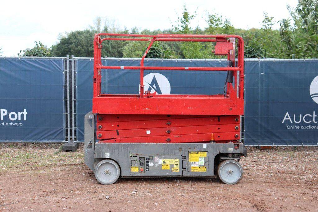 Scherenbühne Genie GS-2646 Elektrisch 454 kg 9,92 m 2011