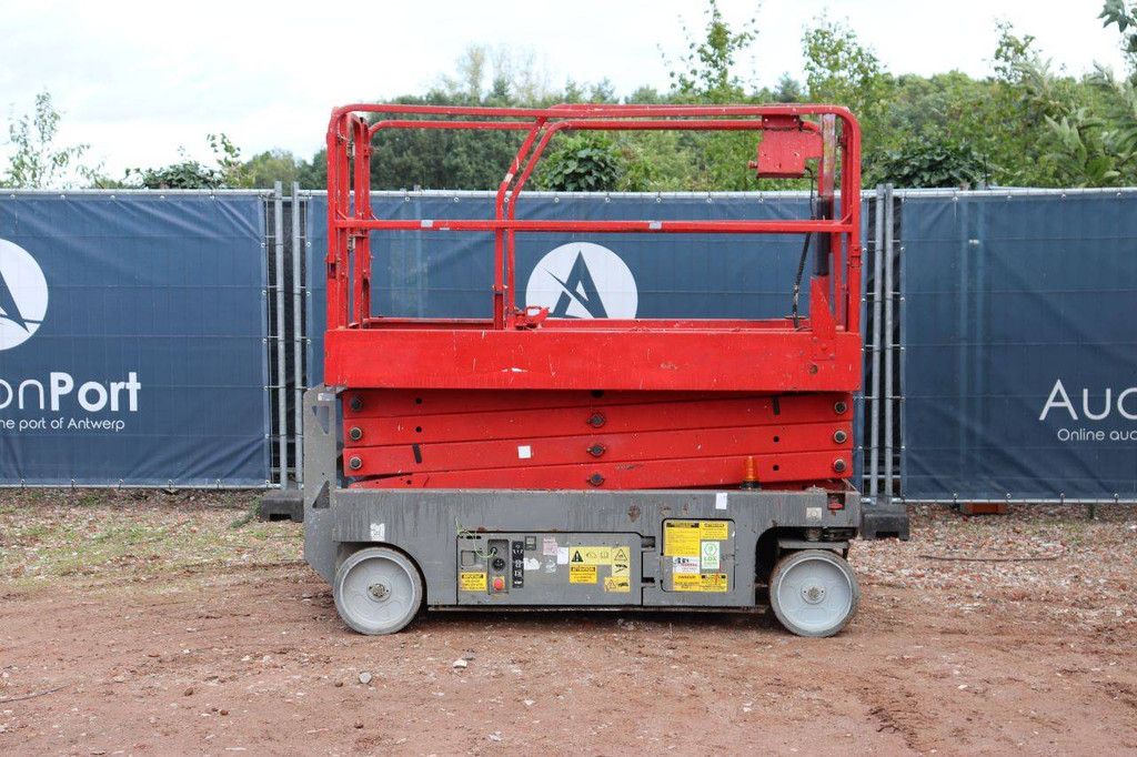 Scherenbühne Genie GS-2646 Elektrisch 454 kg 9,92 m 2011