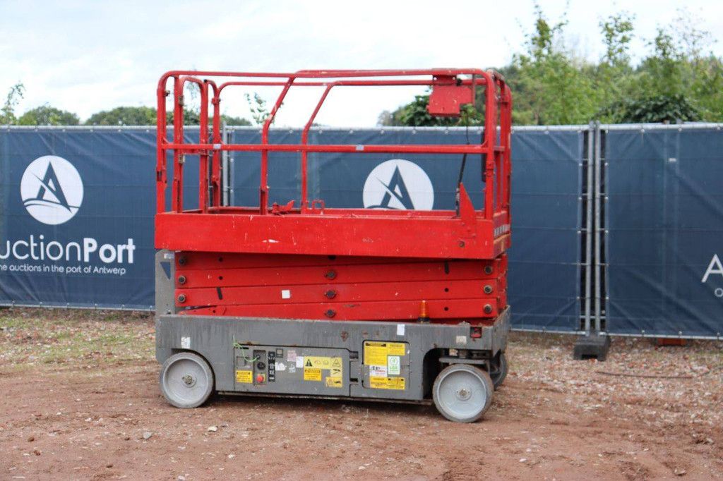 Scherenbühne Genie GS-2646 Elektrisch 454 kg 9,92 m 2011