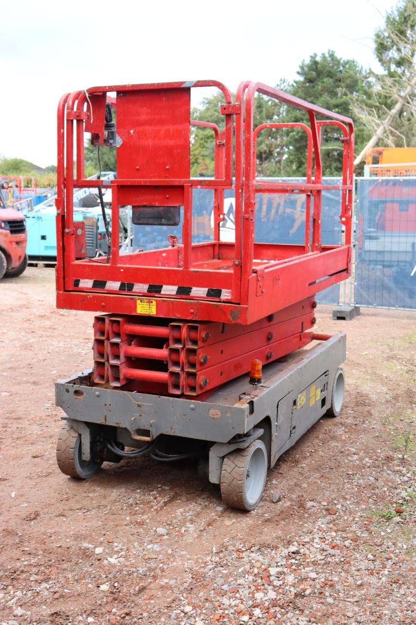 Scherenbühne Genie GS-2646 Elektrisch 454 kg 9,92 m 2011
