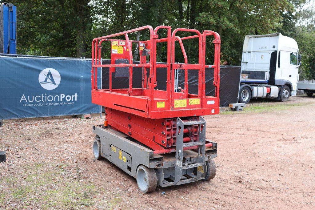 Scherenbühne Genie GS-2646 Elektrisch 454 kg 9,92 m 2011