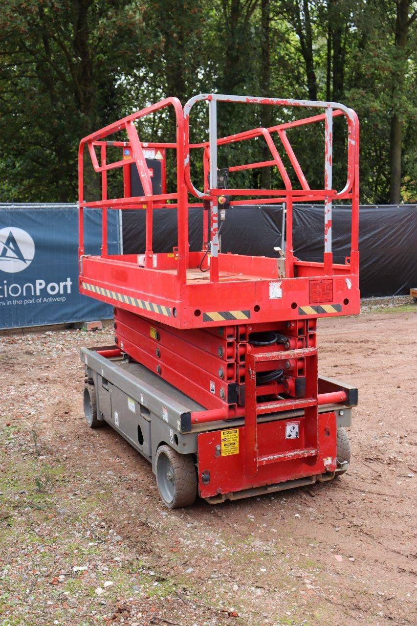 Scissor lift Haulotte Compact 12 Electric 300kg 2015