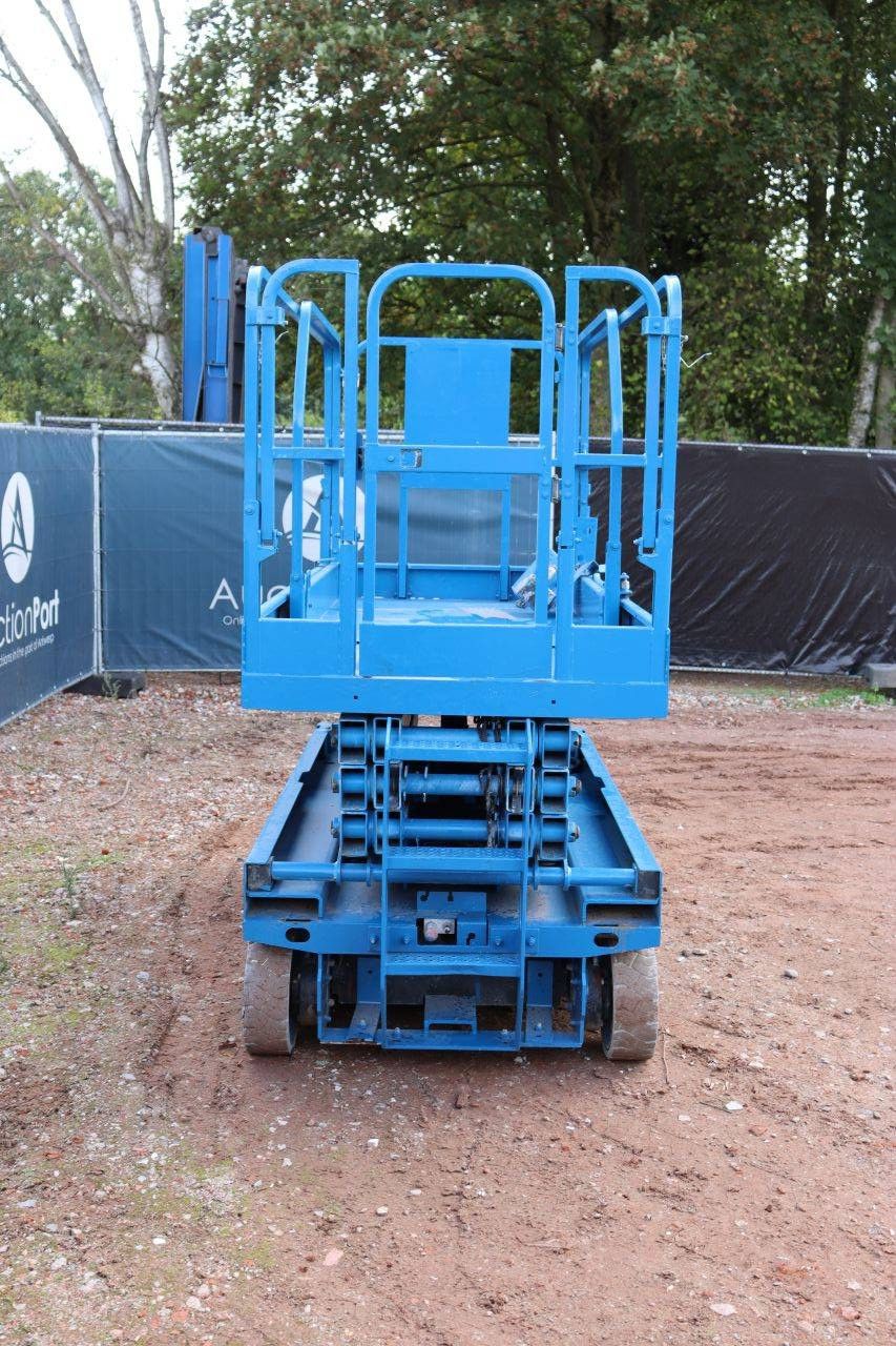 Scherenbühne Genie GS2646 Elektrisch 454 kg 9,9 m 2013