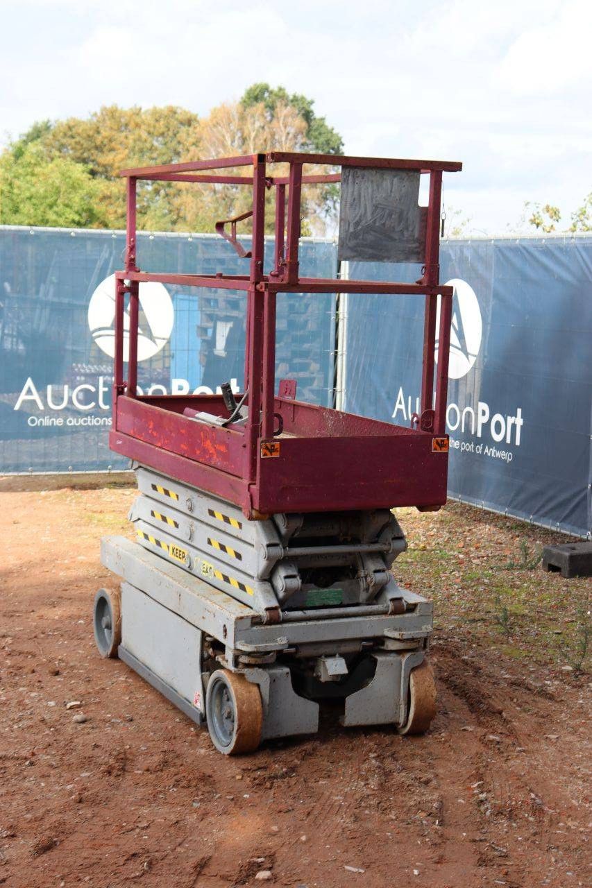 Skyjack SJIII-3219 Electric Scissor Lift 227kg 7.8m 2009