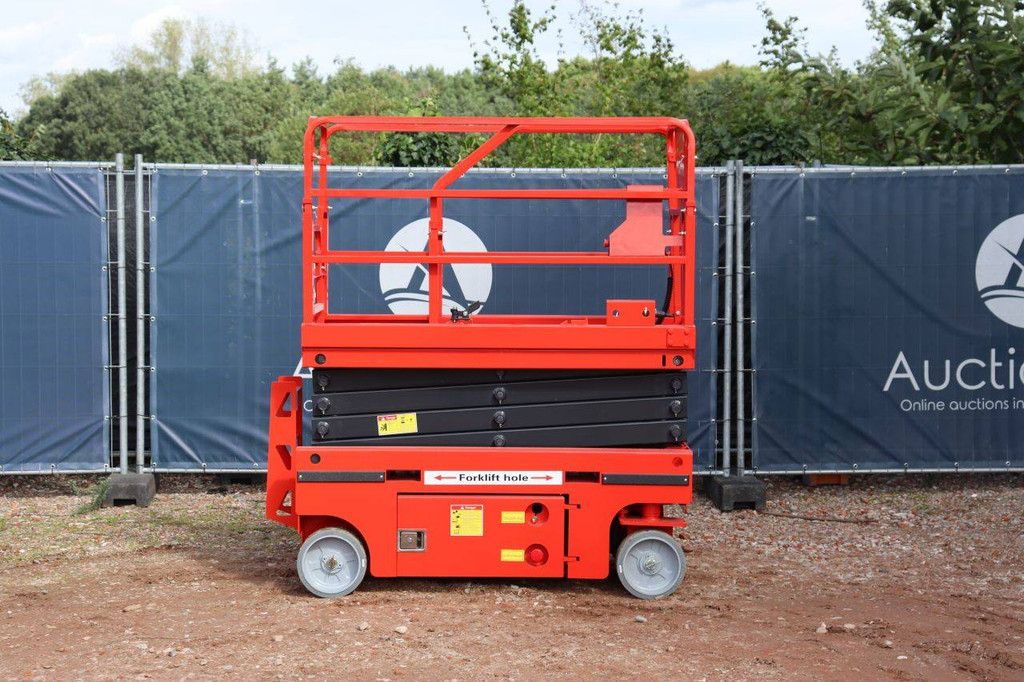 Scherenbühne BJS0607E Elektrisch 300 kg 8 m 2026 Neu