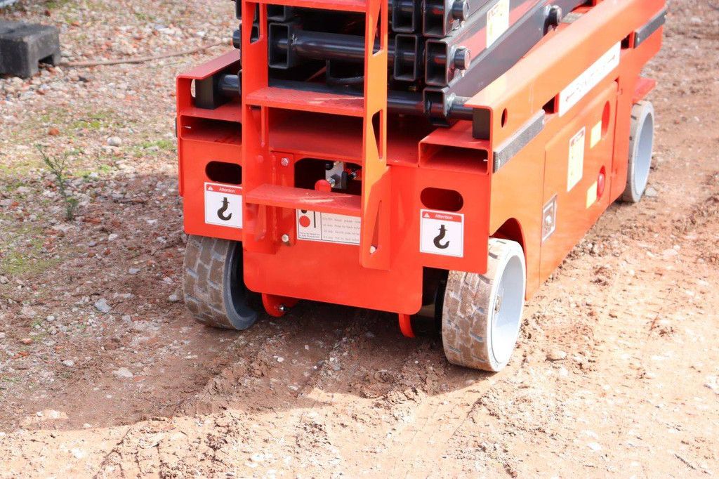 Scherenbühne BJS0607E Elektrisch 300 kg 8 m 2026 Neu