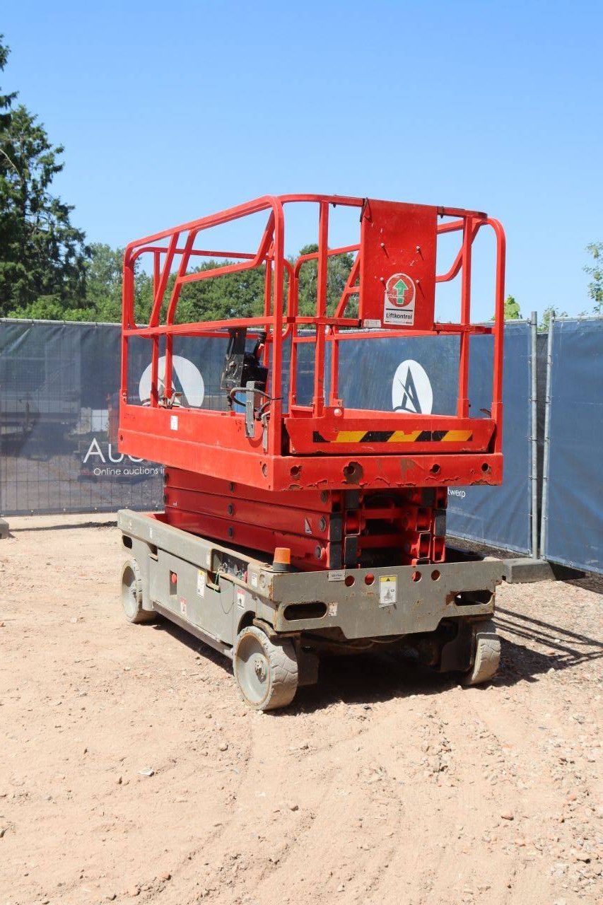 Scherenarbeitsbühne Haulotte COMPACT 10 Electric 10m 2014