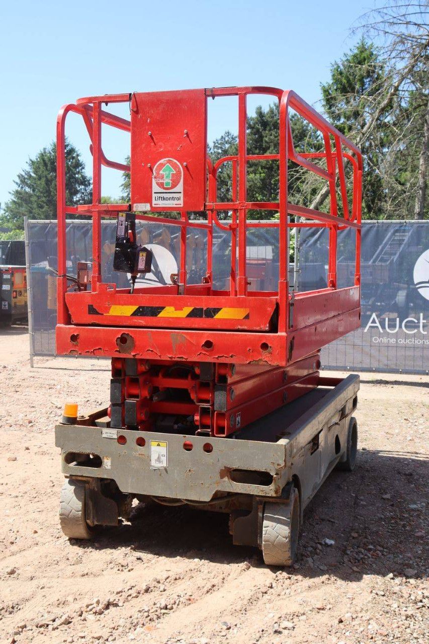 Scherenarbeitsbühne Haulotte COMPACT 10 Electric 10m 2014